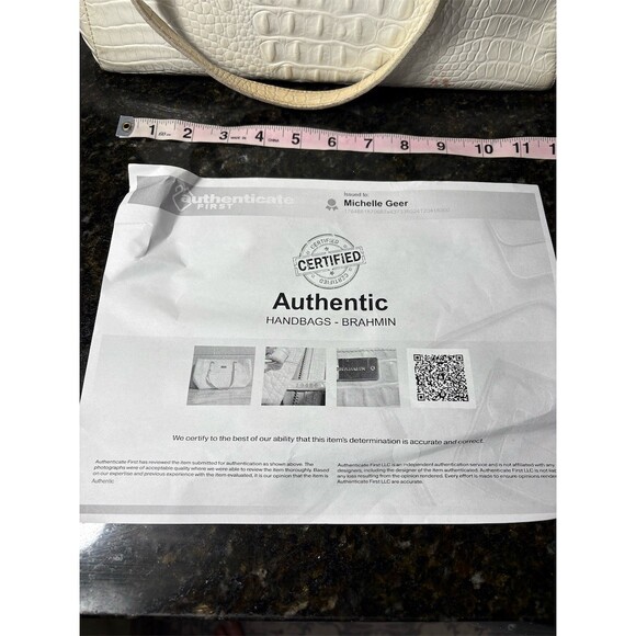 Brahmin Tote Bag Womens Large White Croc Embossed Shoulder Zip Top w/ COA - Picture 6 of 16